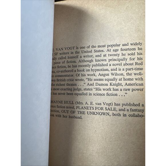 The Winged Man by A E VAN VOGT Book Vintage Paperback 1970 - Picture 3 of 4